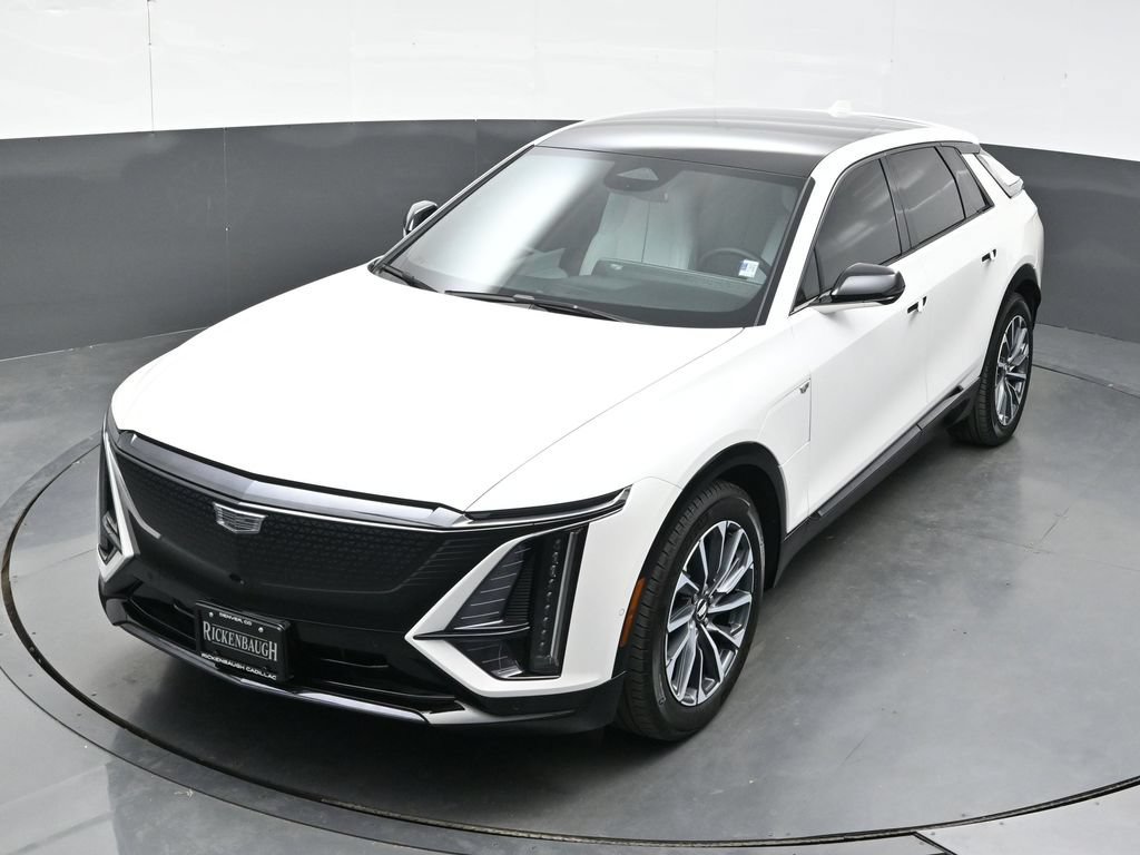 Certified 2024 Cadillac Lyriq Sport AWD/4WD image 30