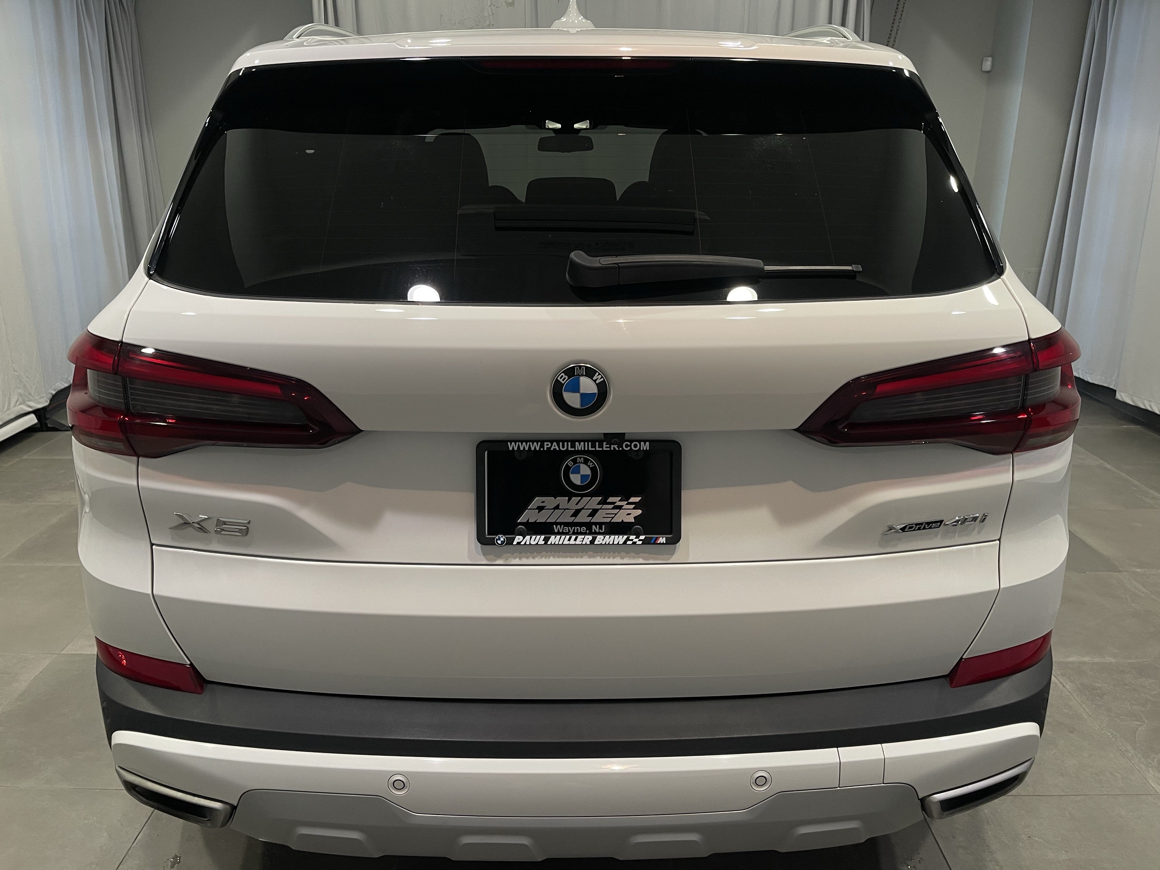 Used 2022 BMW X5 xDrive40i w/ Premium Package AWD/4WD image 5