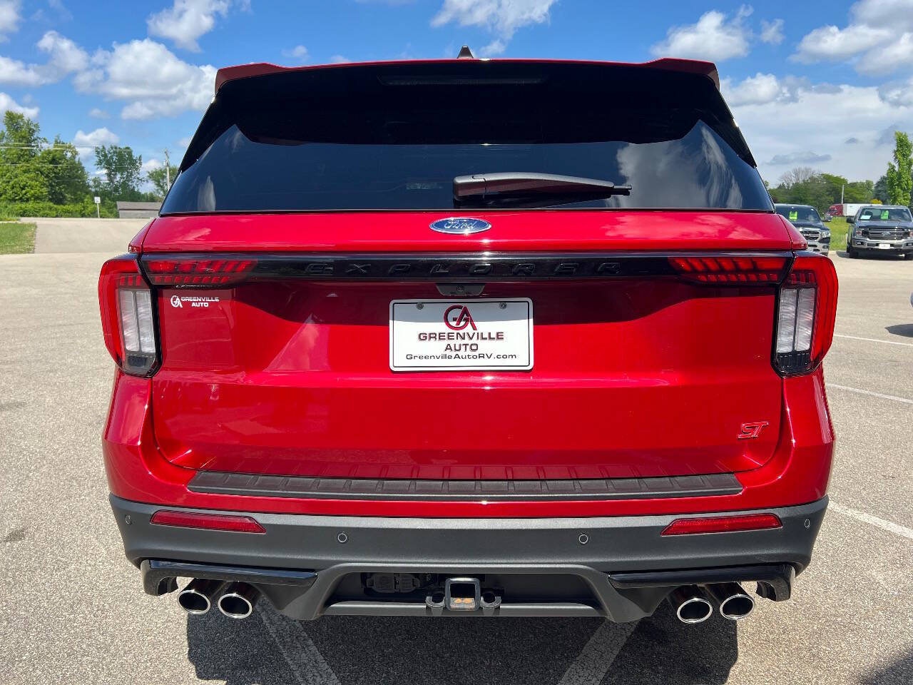 Used 2025 Ford Explorer ST w/ Sun And Sound Package AWD/4WD image 5