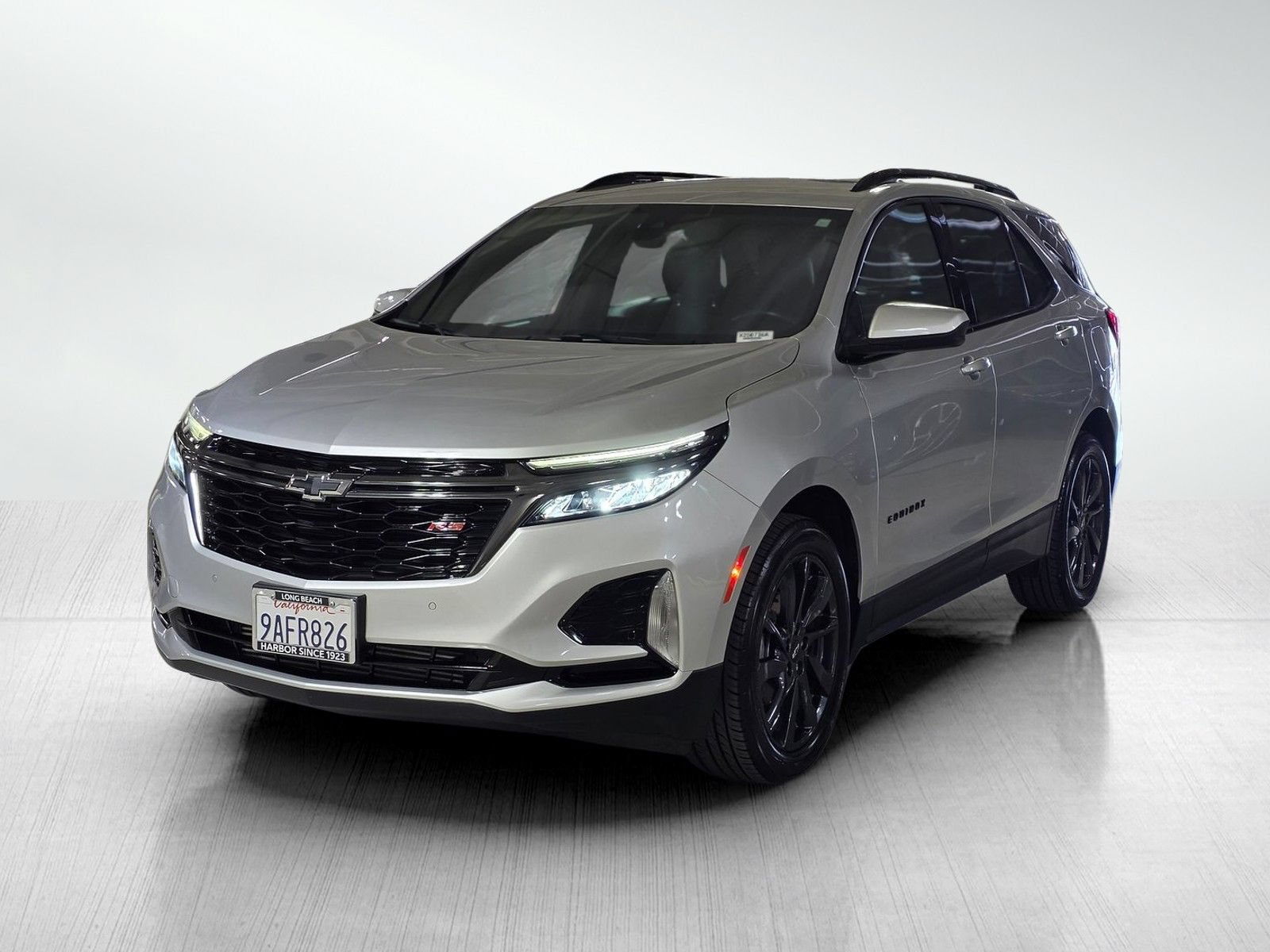 Used 2022 Chevrolet Equinox RS FWD image 3