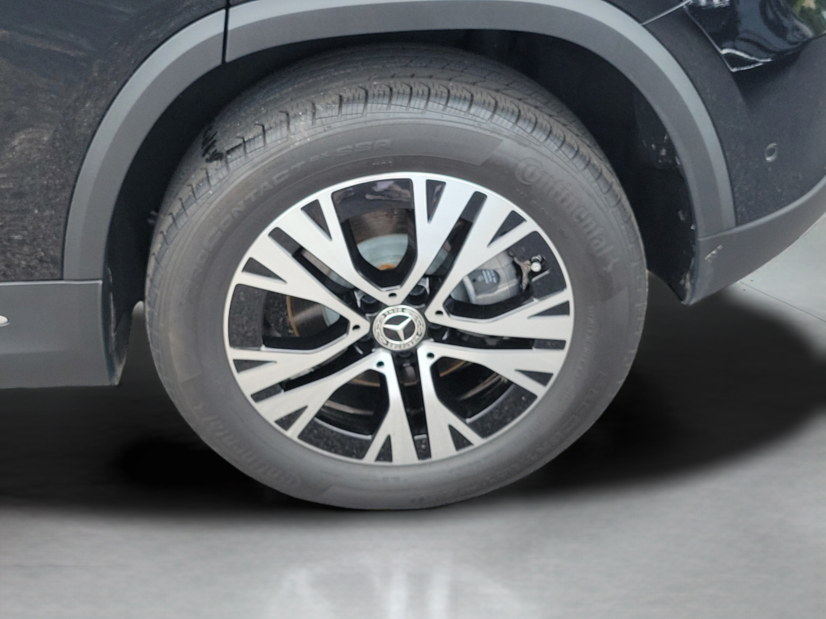 Certified 2025 Mercedes-Benz GLA 250 image 28