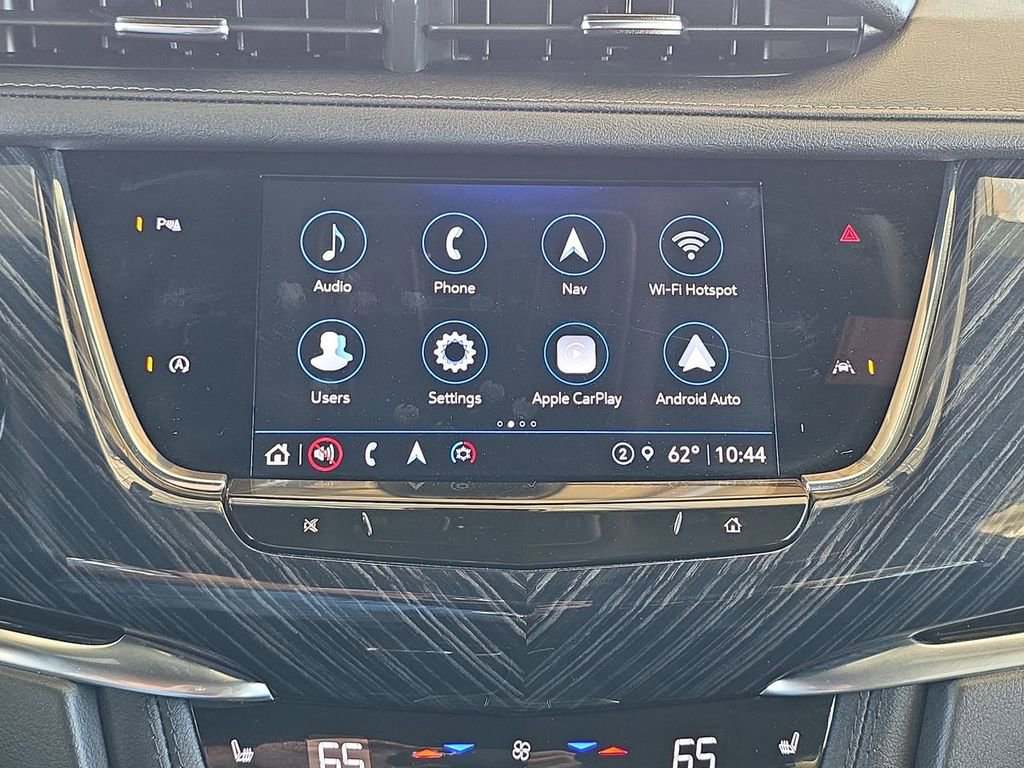 Certified 2024 Cadillac XT6 Premium Luxury w/ LPO, Floor Liner Package AWD/4WD image 14