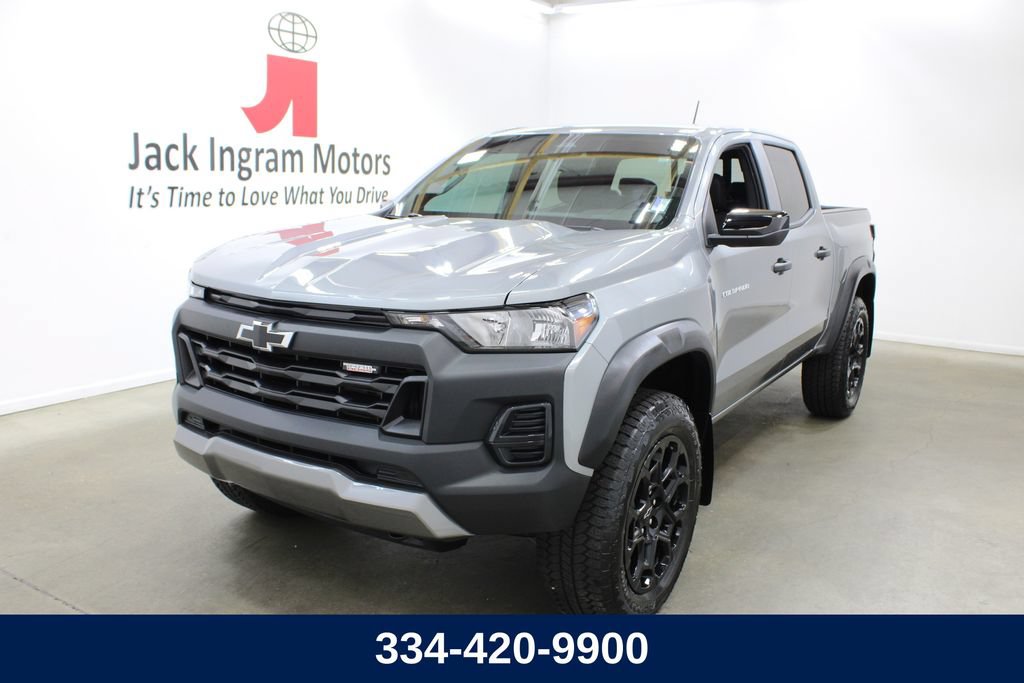 Used 2026 Chevrolet Colorado Trail Boss AWD/4WD 360° Tour