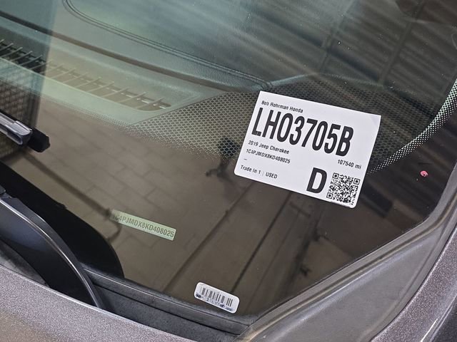 Used 2019 Jeep Cherokee Limited AWD/4WD image 48
