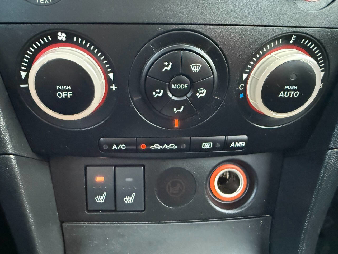 Used 2006 MAZDA MAZDA3 s Grand Touring image 40