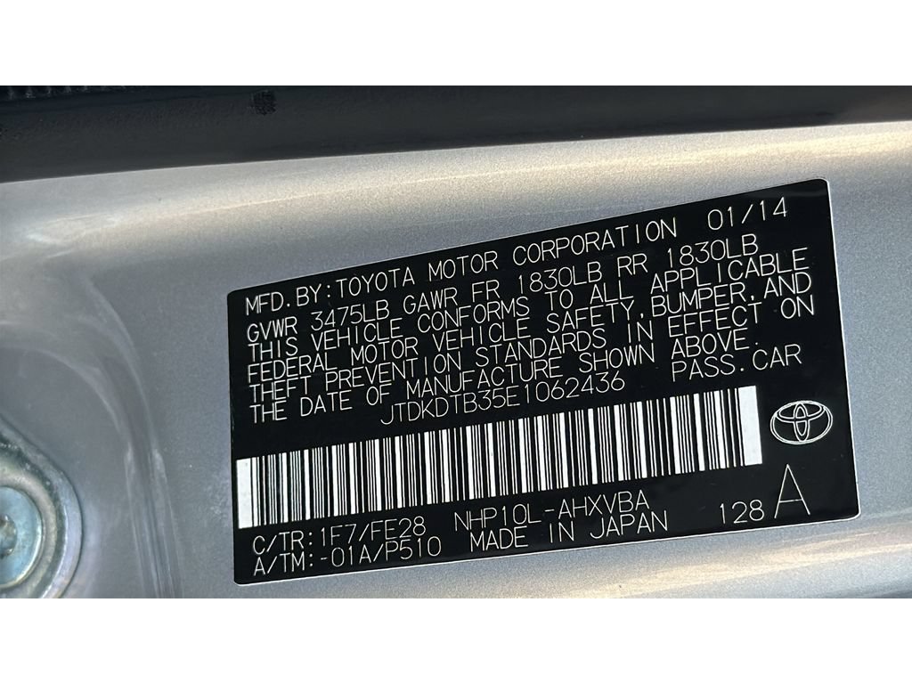 Used 2014 Toyota Prius C One FWD image 27