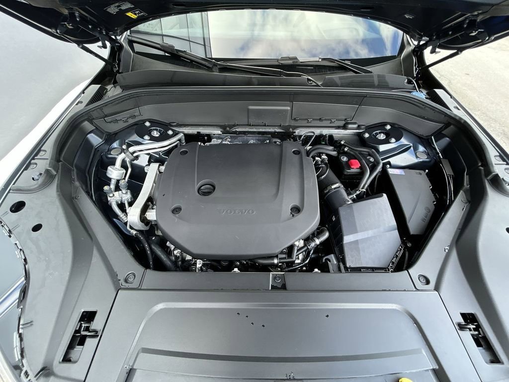 New 2026 Volvo XC90 B6 Ultra w/ Lounge Package image 14