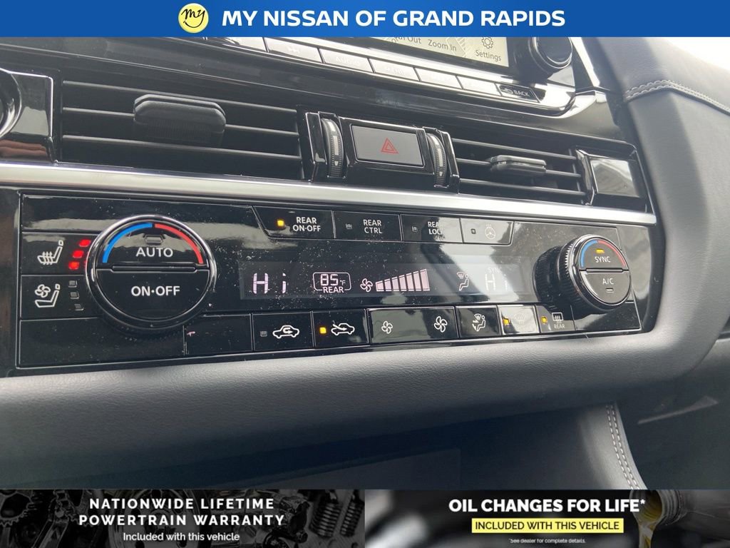 New 2025 Nissan Pathfinder Platinum image 15