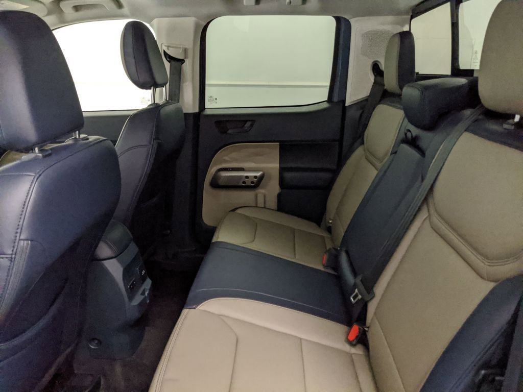 New 2026 Ford Maverick Lariat w/ 4K Tow Package image 23