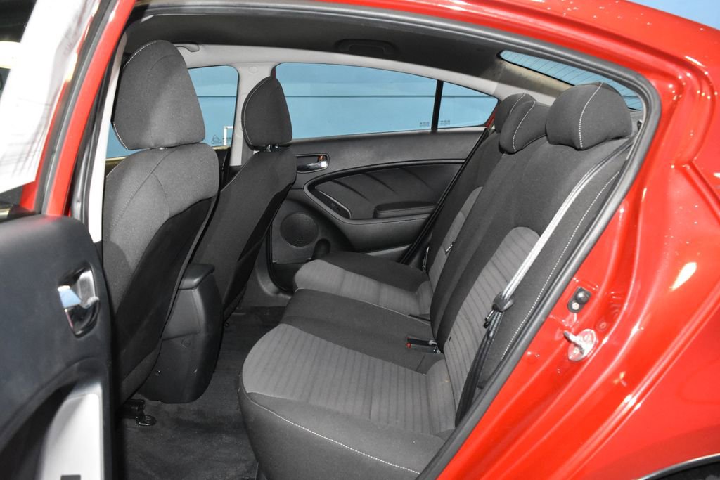 Used 2017 Kia Forte S w/ S Technology Package image 20