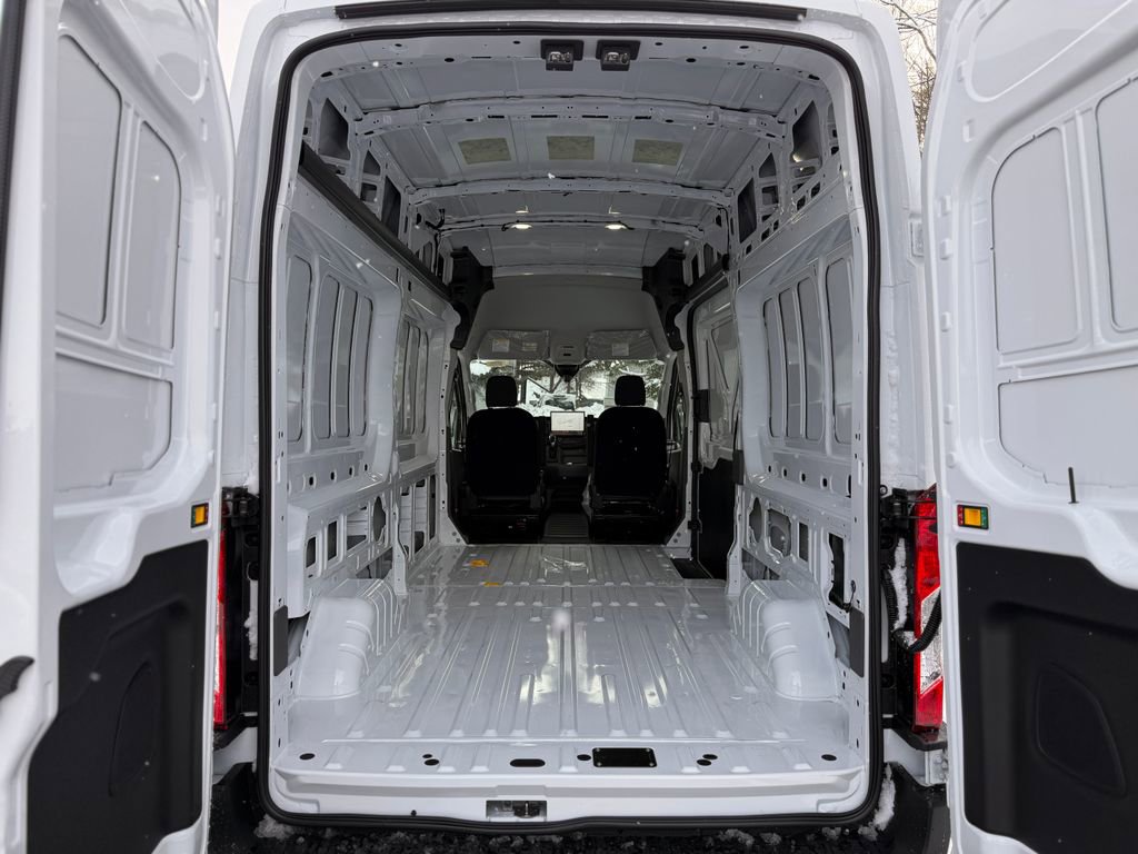 New 2026 Ford Transit 350 148 High Roof AWD image 5
