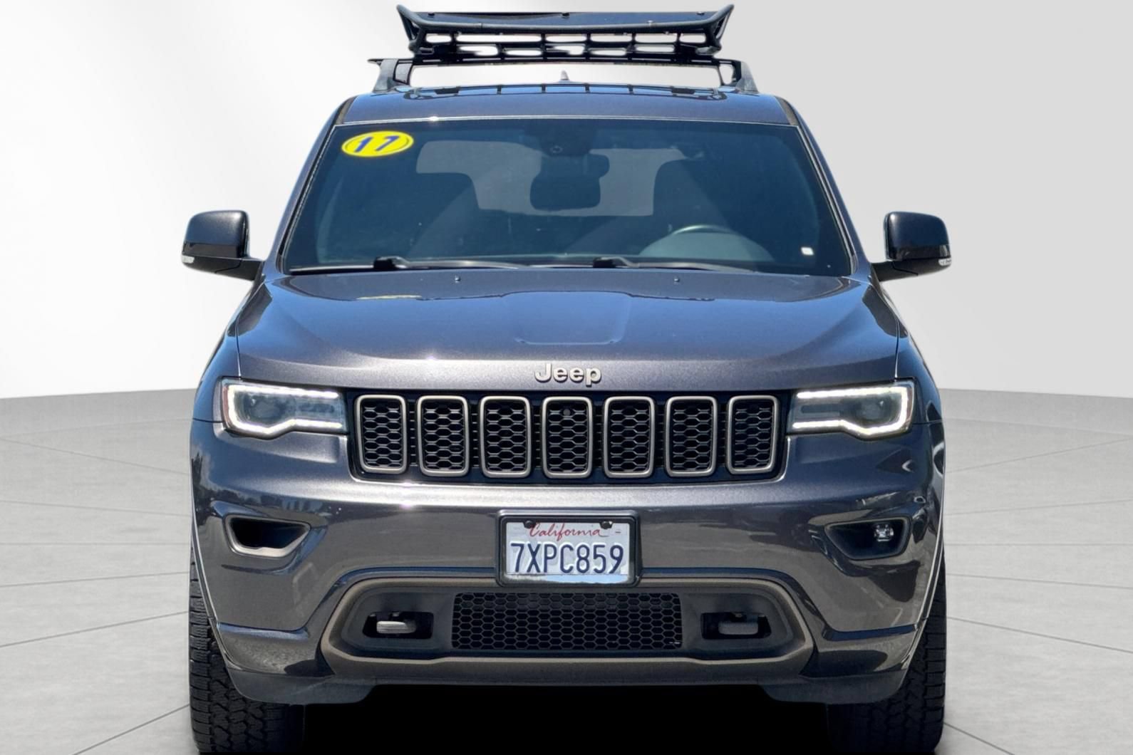 Used 2017 Jeep Grand Cherokee Limited 75th Anniversary AWD/4WD image 9