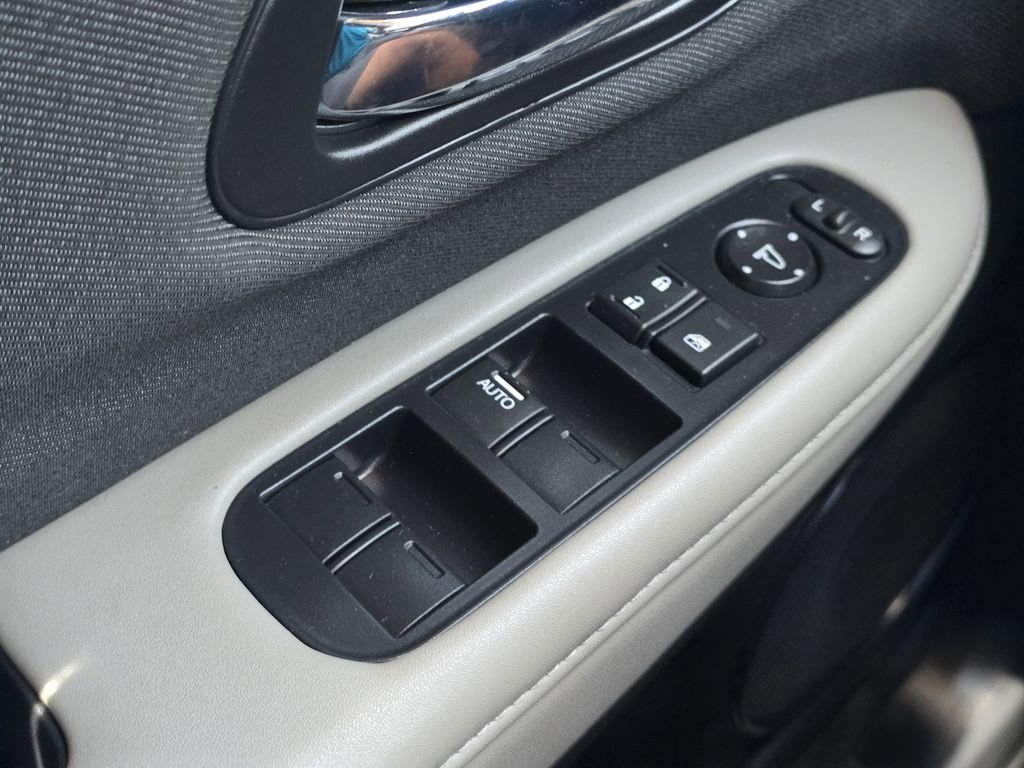 Used 2020 Honda HR-V LX image 22