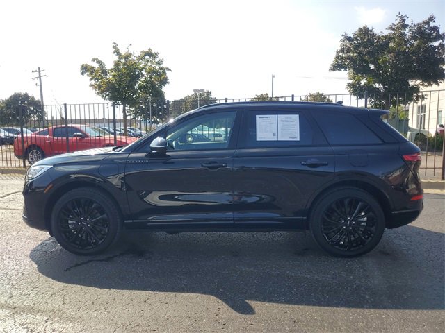 Certified 2025 Lincoln Corsair Grand Touring w/ Equipment Group 301A image 4