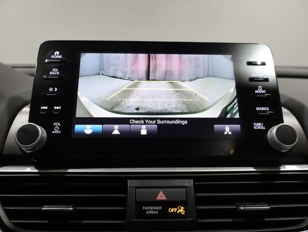 Used 2018 Honda Accord EX image 27