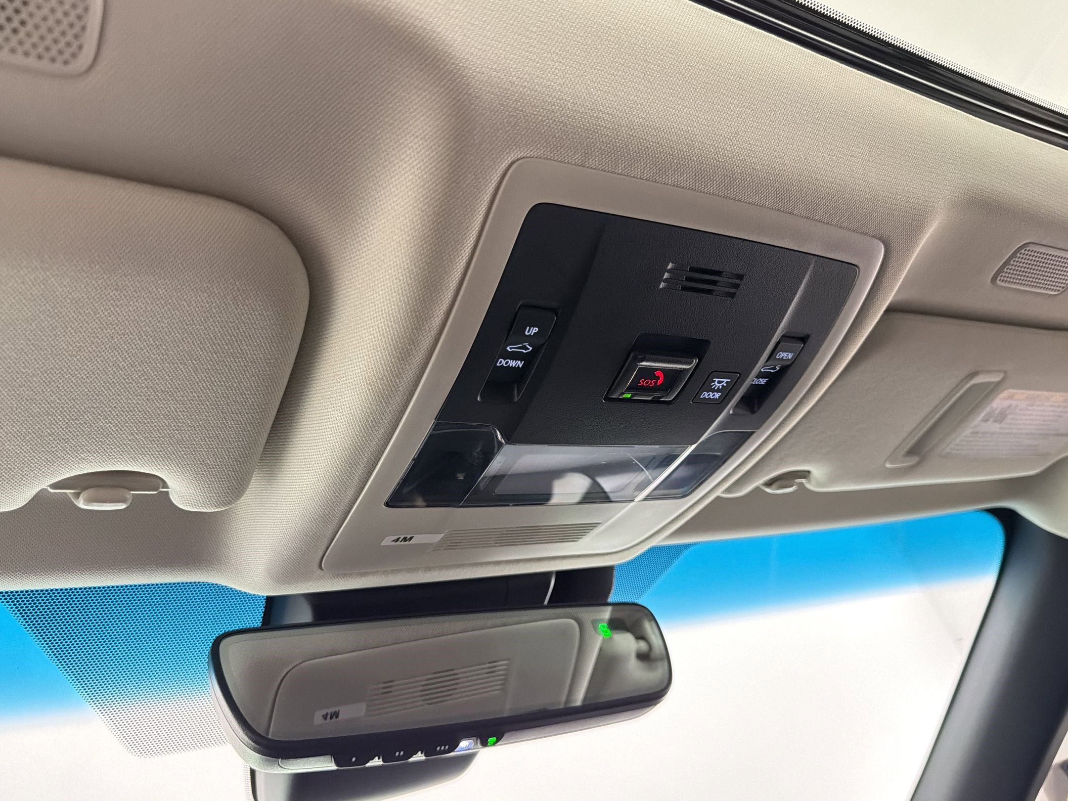 Certified 2024 Lexus ES 350 w/ Premium Package image 21