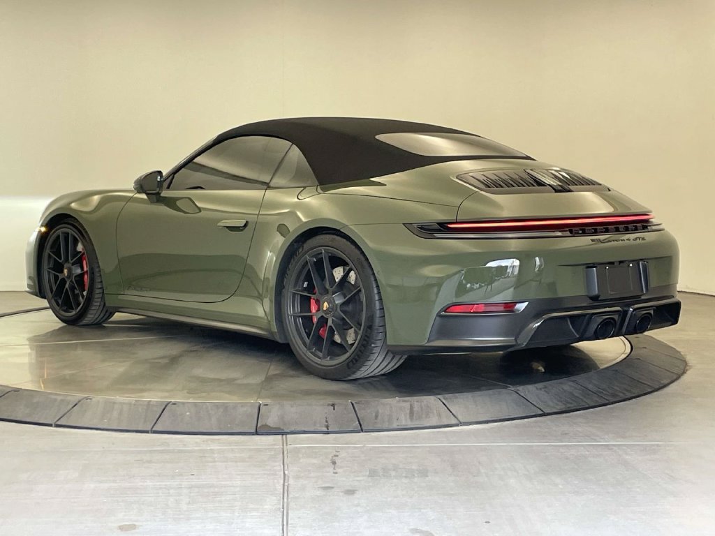 Used 2025 Porsche 911 Carrera 4 GTS AWD/4WD image 3