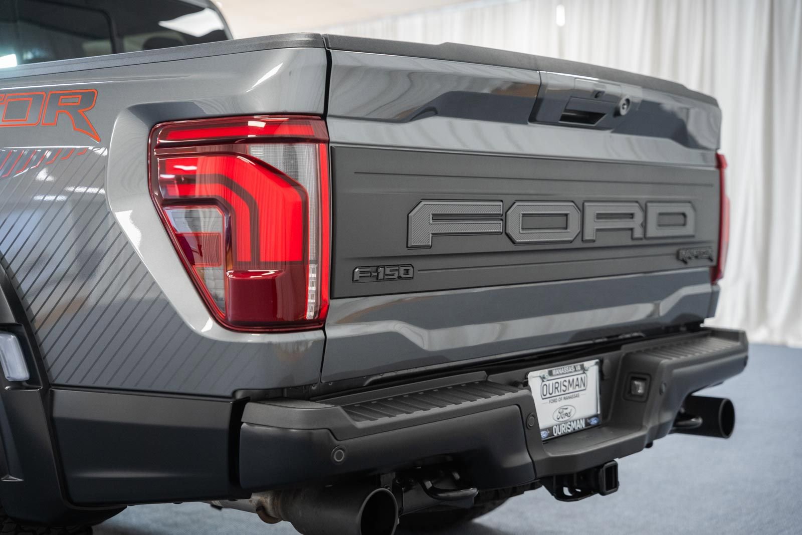 Used 2025 Ford F150 Raptor image 6