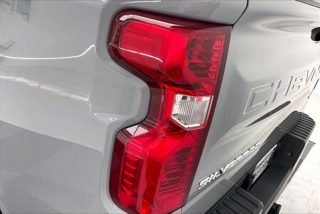 Used 2024 Chevrolet Silverado 1500 Custom image 29