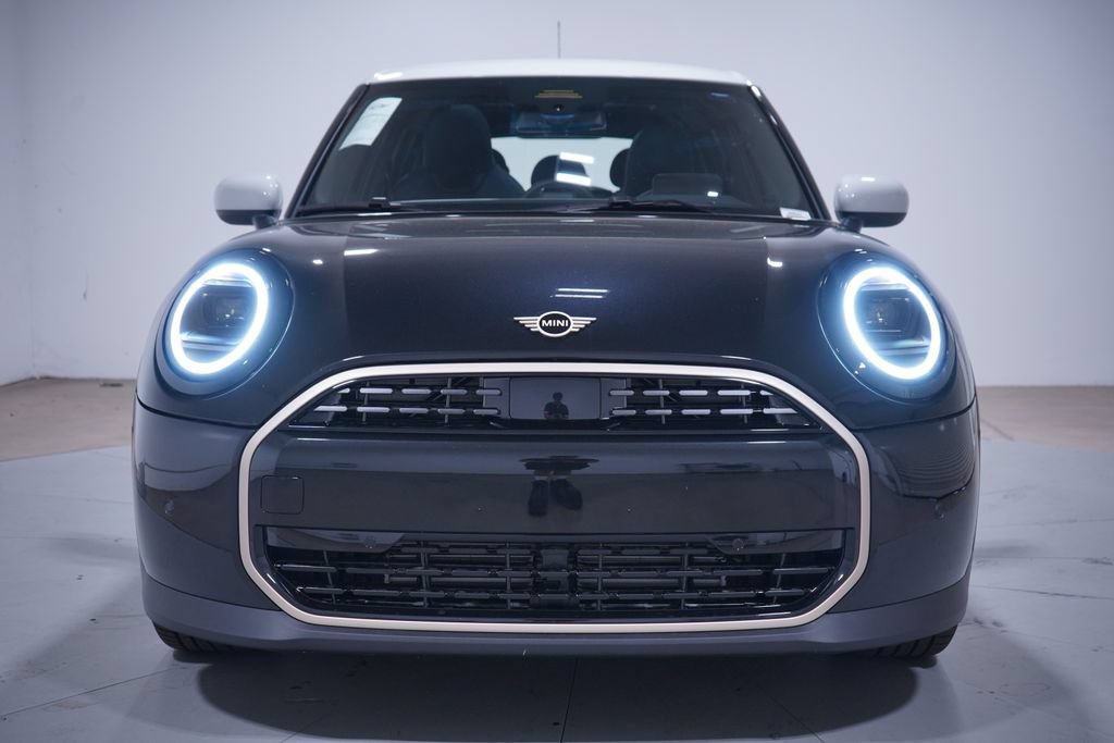 New 2026 MINI Cooper 4-Door Hardtop FWD image 4