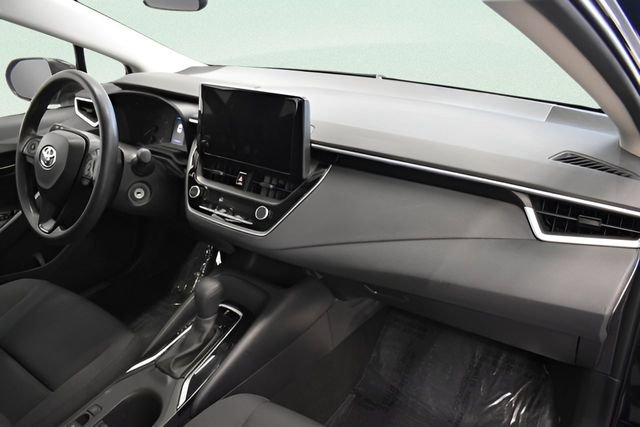 Used 2024 Toyota Corolla LE image 18