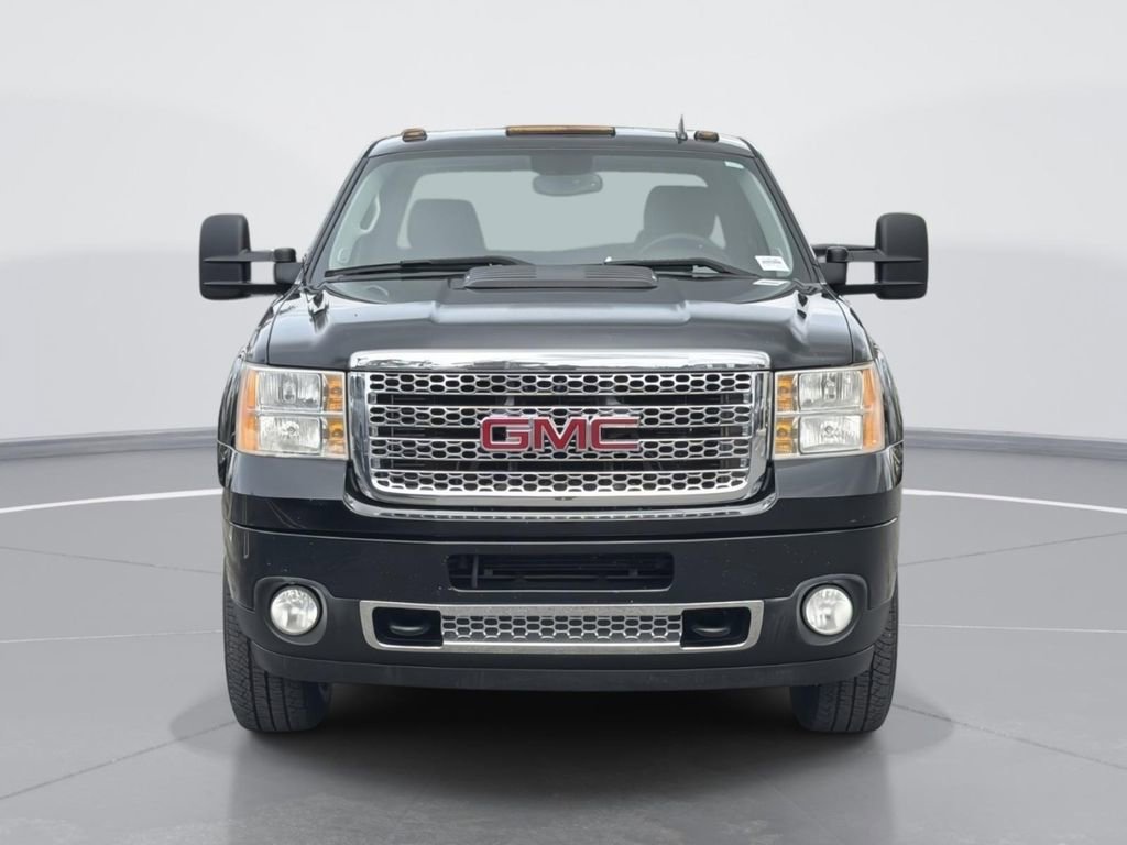 Used 2013 GMC Sierra 3500 Denali w/ Suspension Package, Off-Road image 2
