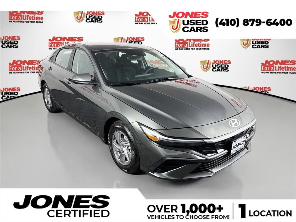Certified 2024 Hyundai Elantra SE FWD image 1