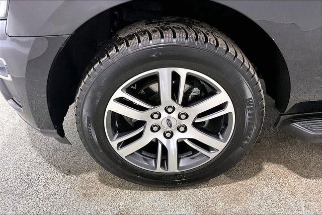 Used 2024 Ford Expedition Limited image 36