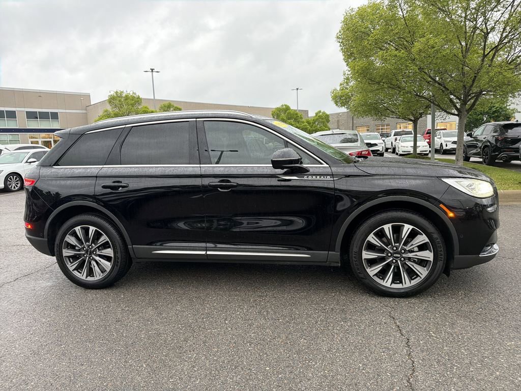 Used 2020 Lincoln Corsair Reserve w/ Equipment Group 202A AWD/4WD image 2