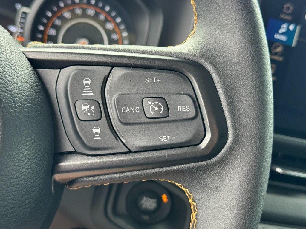 Used 2024 Jeep Wrangler Unlimited Sport AWD/4WD image 19