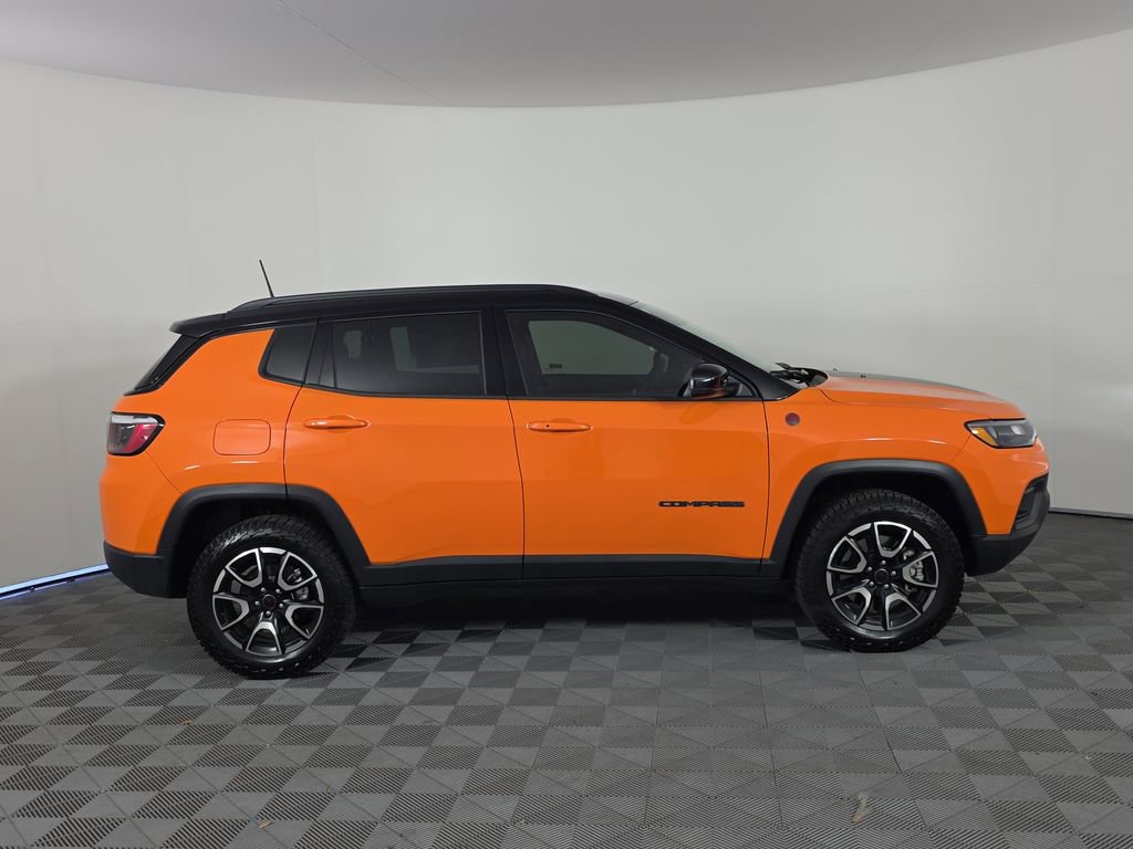 New 2026 Jeep Compass Trailhawk AWD/4WD image 8