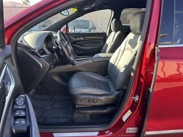 Used 2024 Buick Enclave Essence w/ Sport Touring Edition image 17