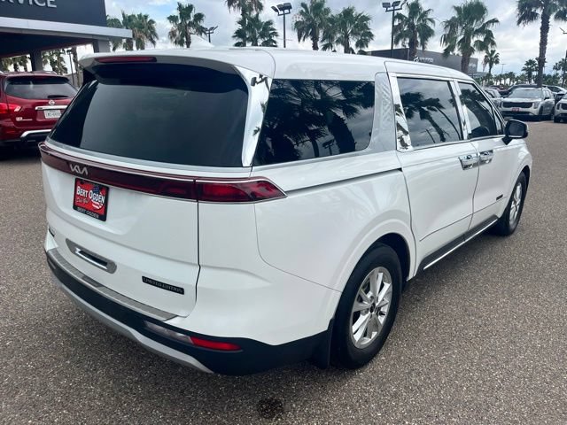 Used 2023 Kia Carnival LX FWD image 8