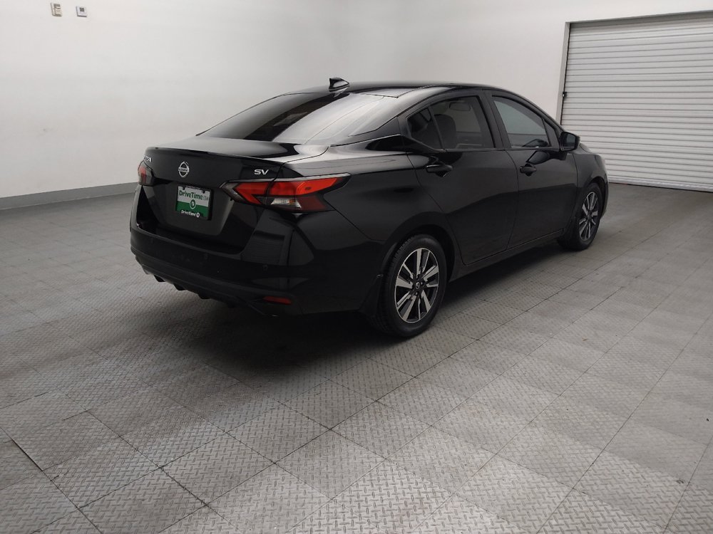 Used 2020 Nissan Versa SV FWD image 9