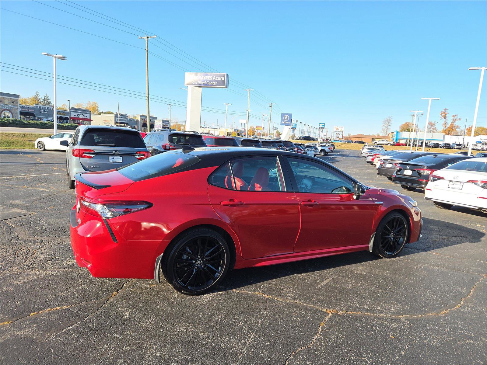 Used 2021 Toyota Camry XSE w/ Navigation Upgrade Package image 28