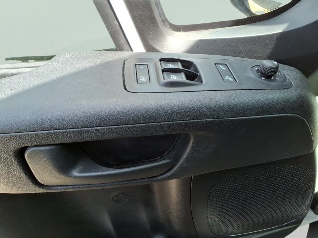 Used 2024 RAM ProMaster 2500 w/ Convenience Group FWD image 11