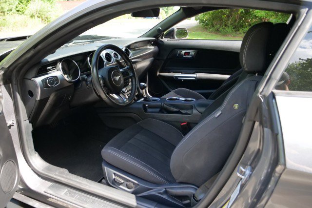 Used 2021 Ford Mustang GT RWD image 23