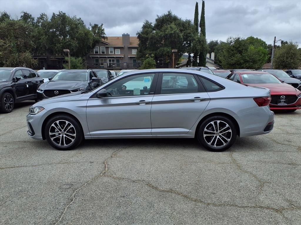 New 2025 Volkswagen Jetta Sport image 3