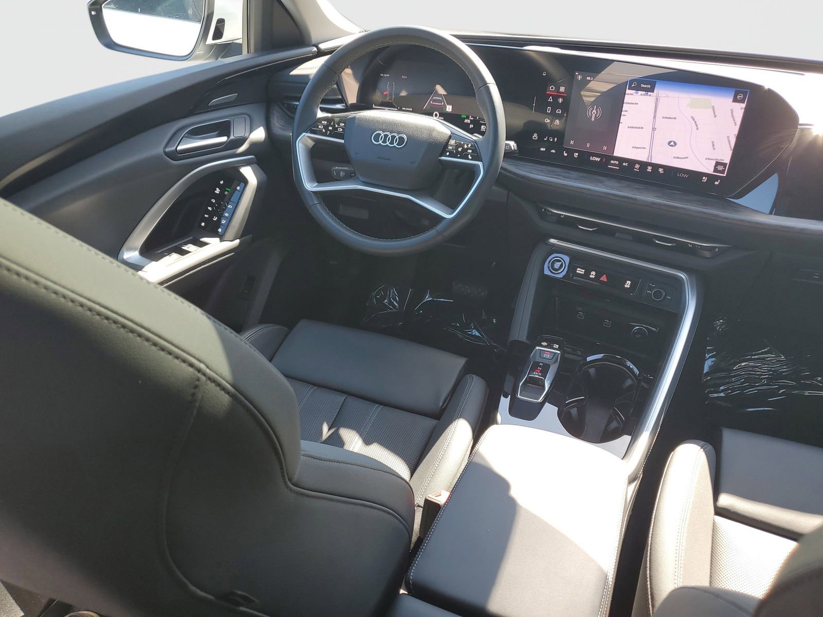 Used 2025 Audi Q5 Premium Plus w/ Premium Plus image 12