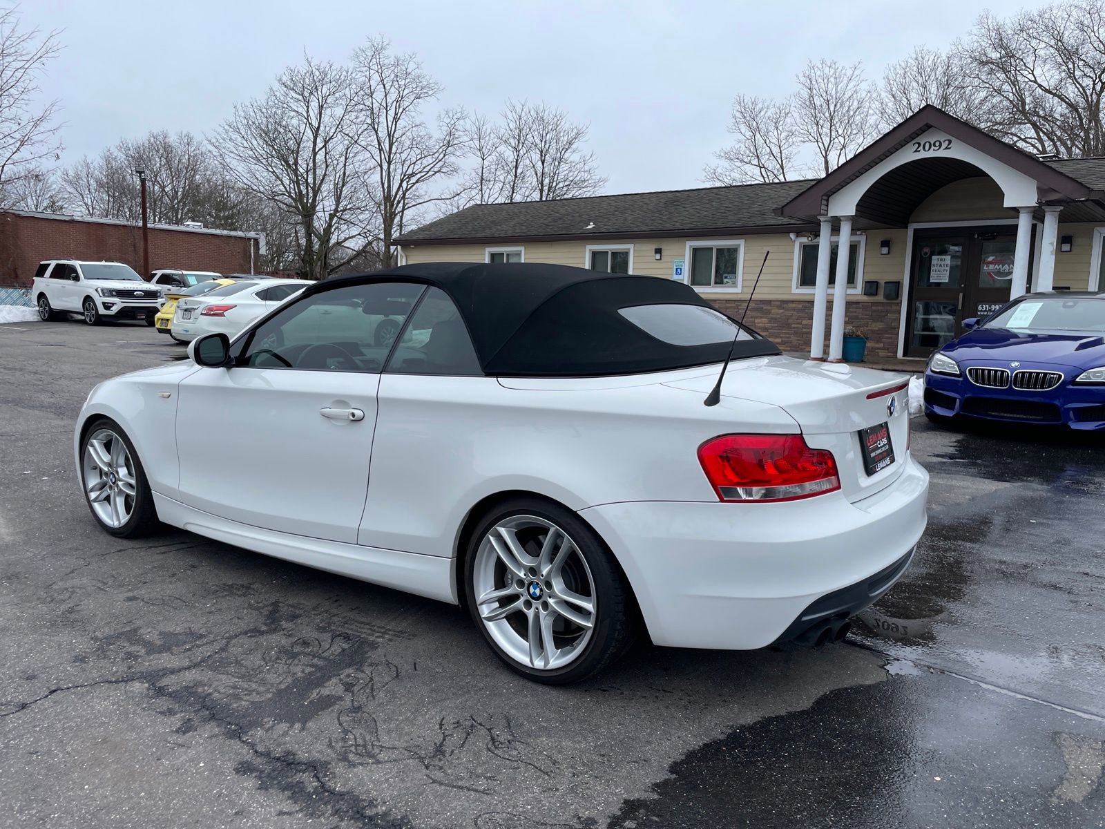 Used 2013 BMW 135i Convertible image 25