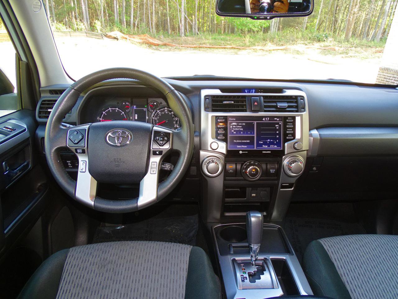 Used 2024 Toyota 4Runner SR5 image 18