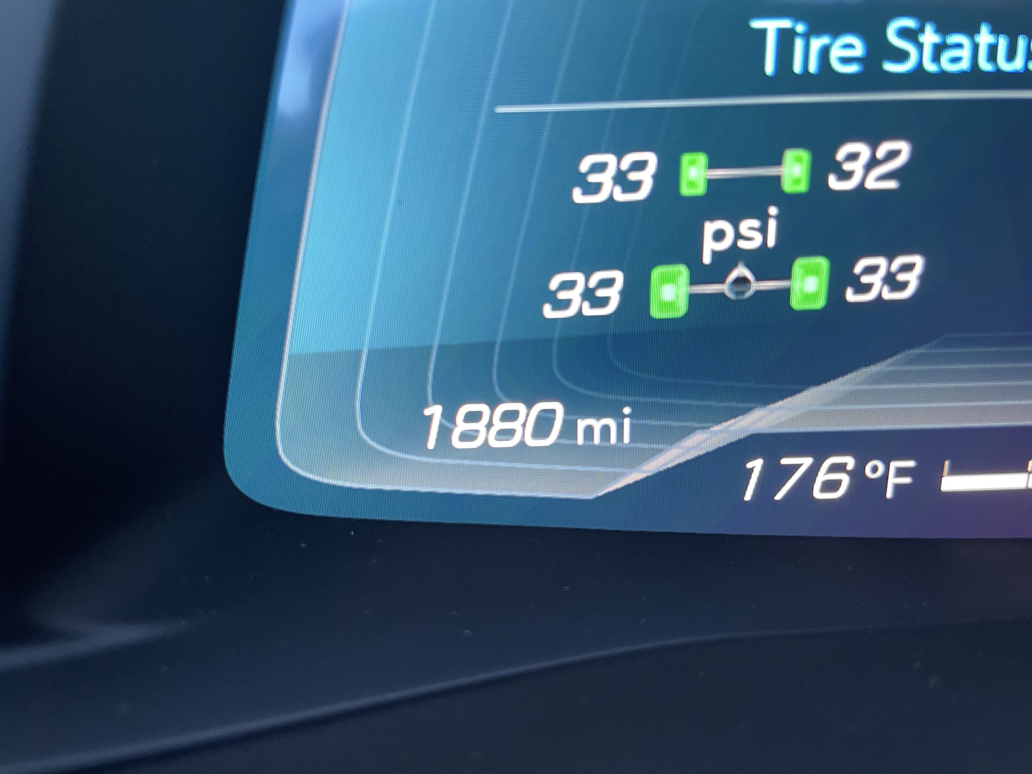 Used 2024 Chevrolet Corvette Stingray Premium Conv w/ Stealth Interior Trim Package image 24