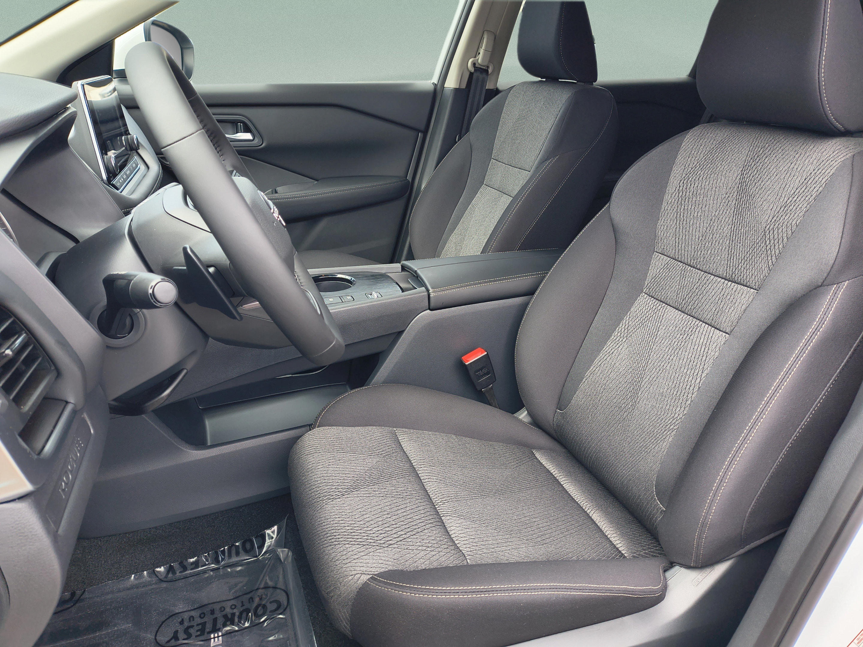 New 2026 Nissan Rogue SV FWD image 20