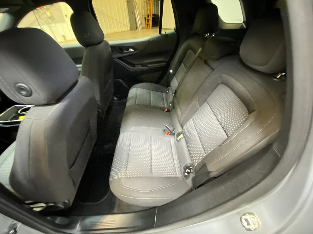Used 2025 Chevrolet Equinox LT AWD/4WD image 24