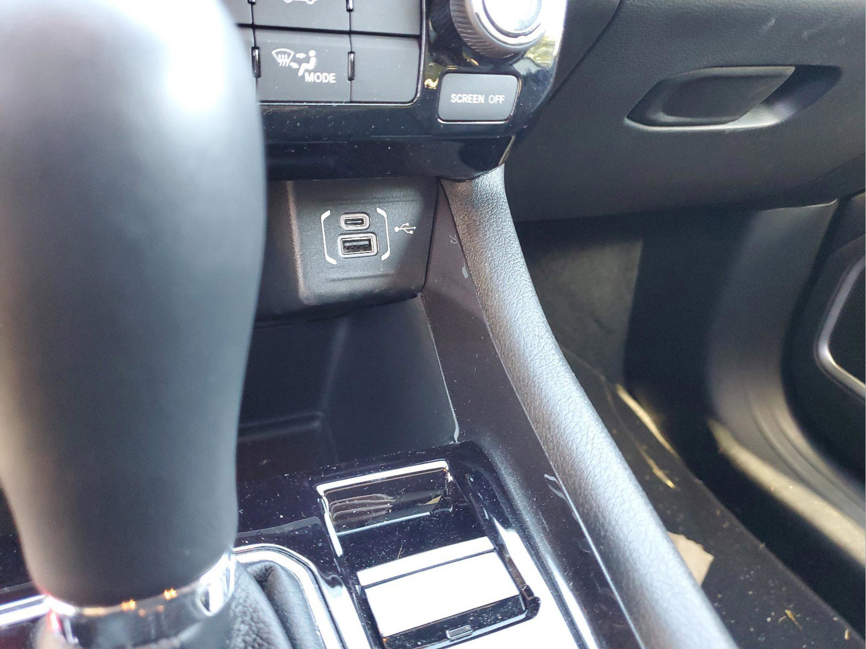Certified 2026 Jeep Compass Latitude AWD/4WD image 25