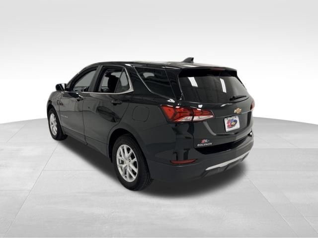 Used 2024 Chevrolet Equinox LT w/ LPO, Floor Liner Package FWD image 3