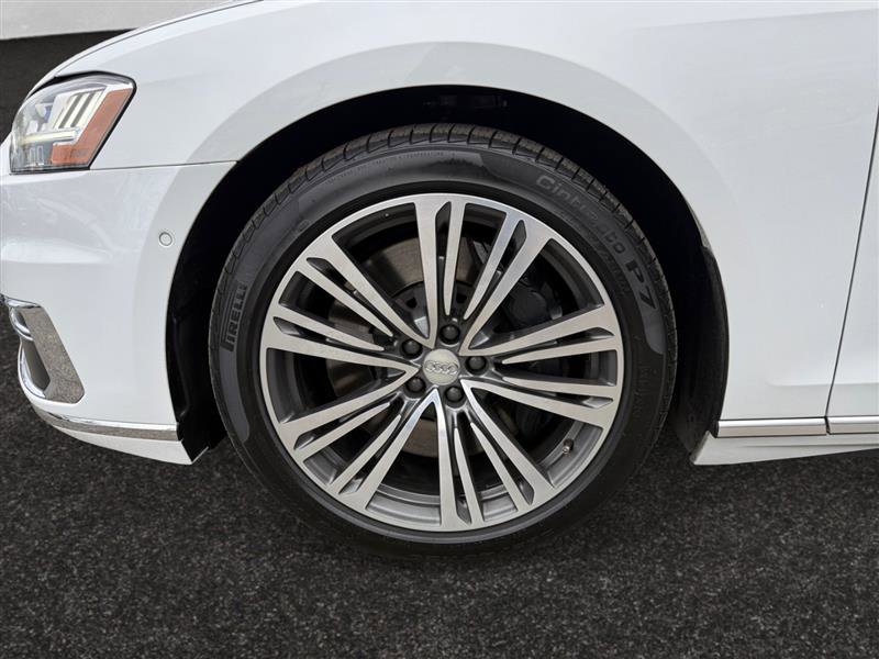 Used 2019 Audi A8 L 4.0T image 15