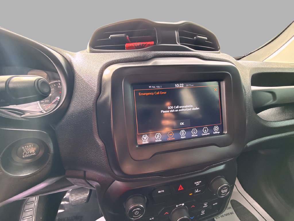 Used 2021 Jeep Renegade Latitude AWD/4WD image 22