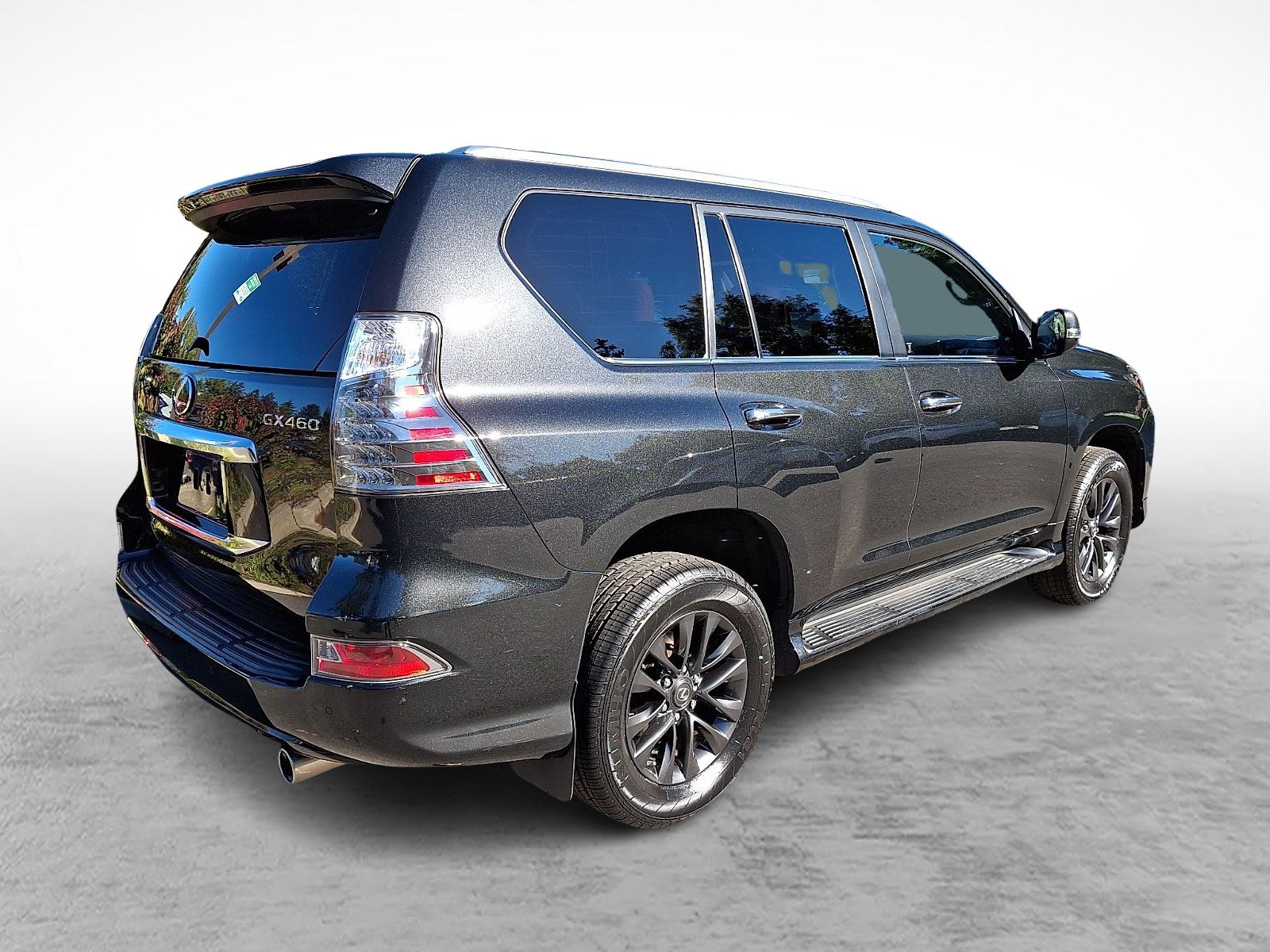 Used 2023 Lexus GX 460 Premium w/ Premium Package AWD/4WD image 6