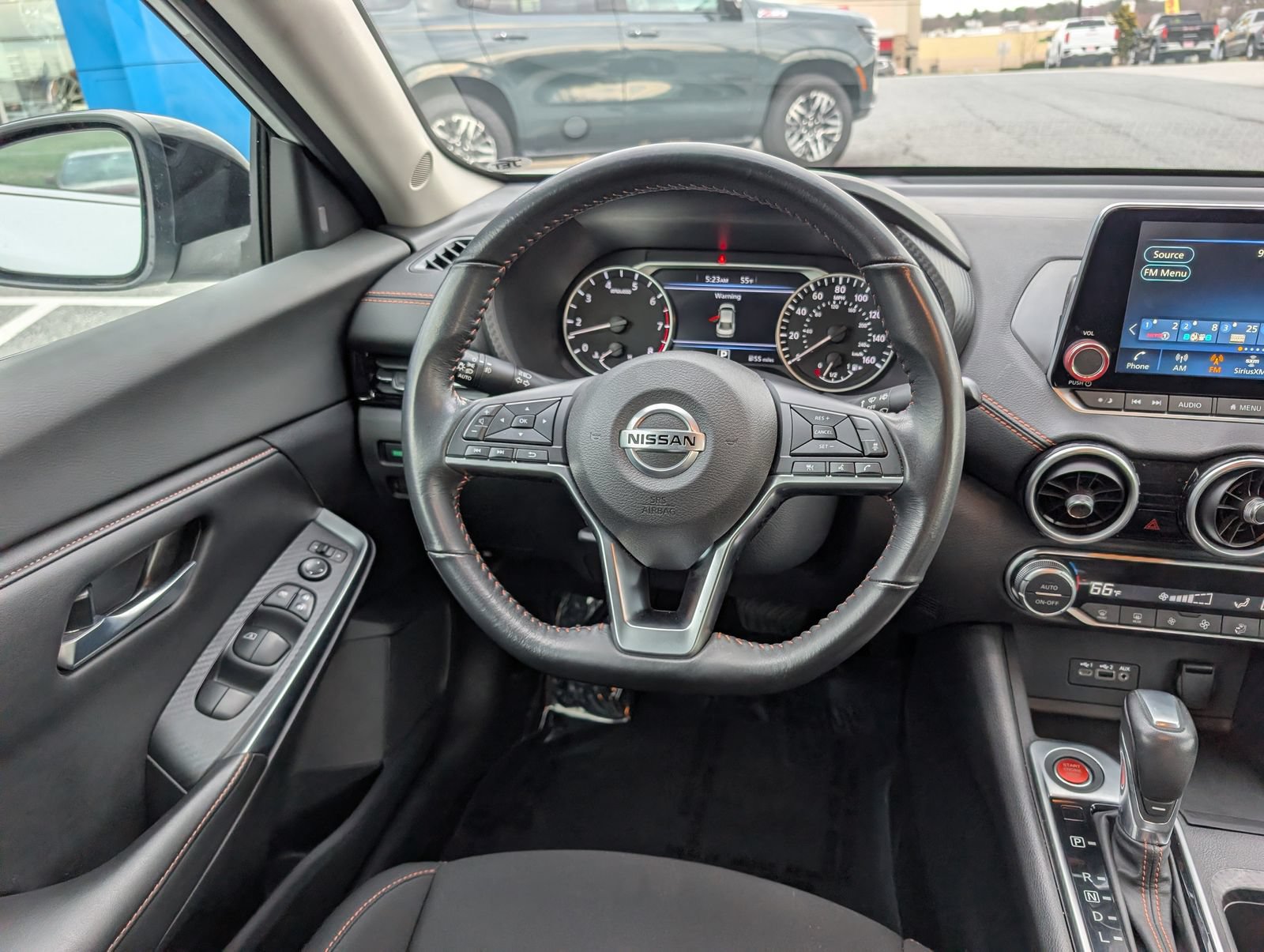 Used 2023 Nissan Sentra SR w/ Electronics Package FWD image 17